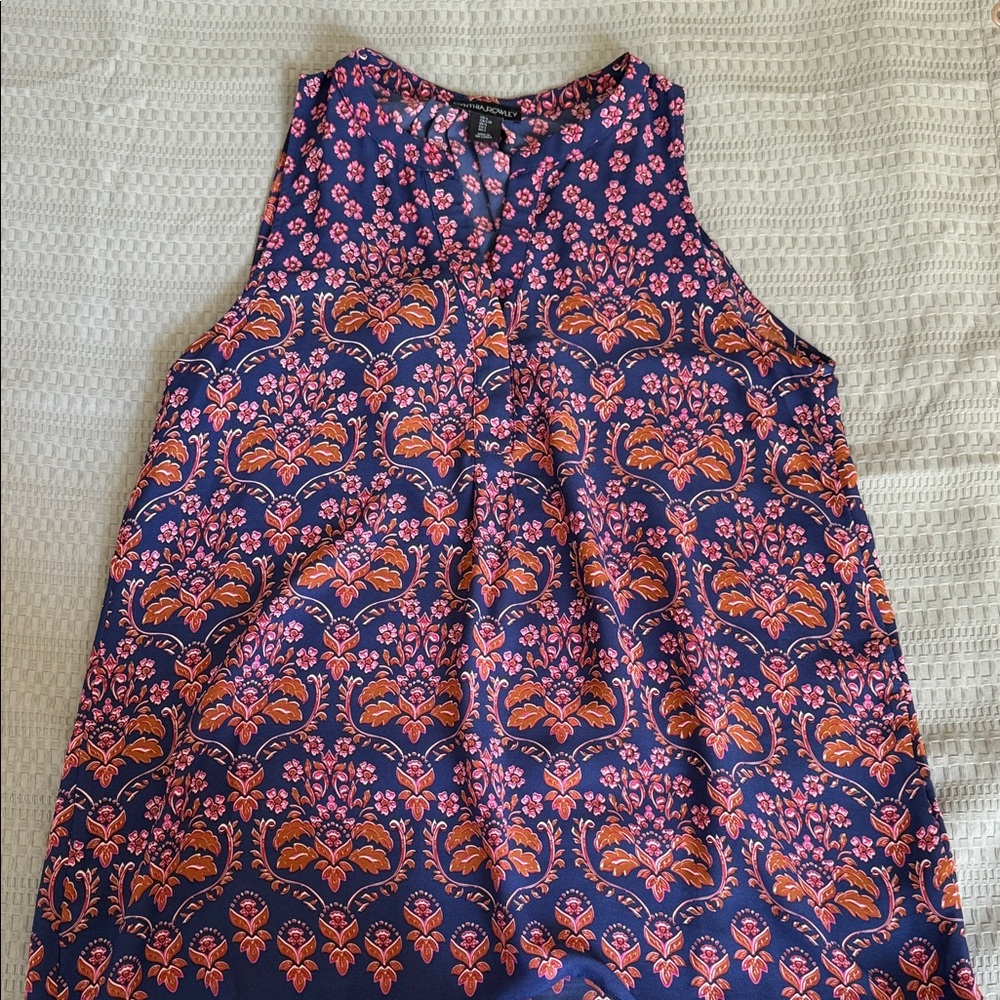 🌹 - 4/$30 Cynthia Rowley Navy and Orange Floral Blouse